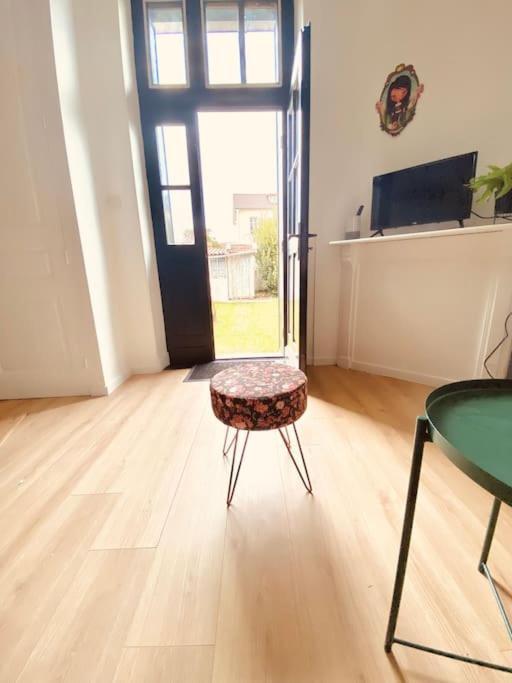 Jolie Maison Avec Jardin Au Calme En Appartement *